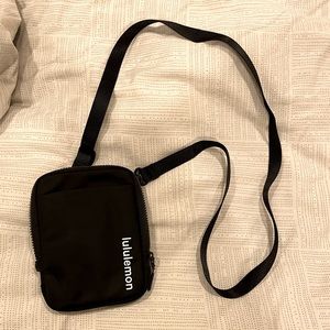 Lululemon Easy Access Crossbody Bag